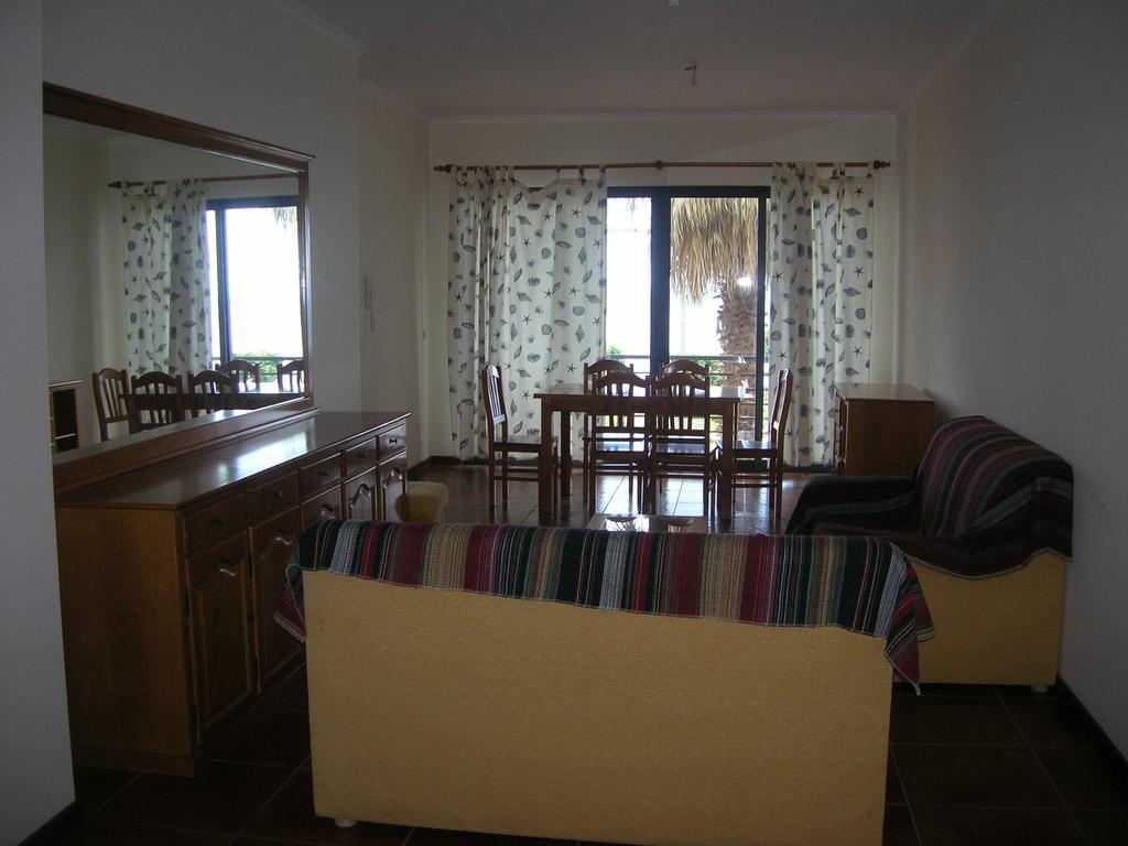 Apartamentos Amarelo Canical  Chambre photo